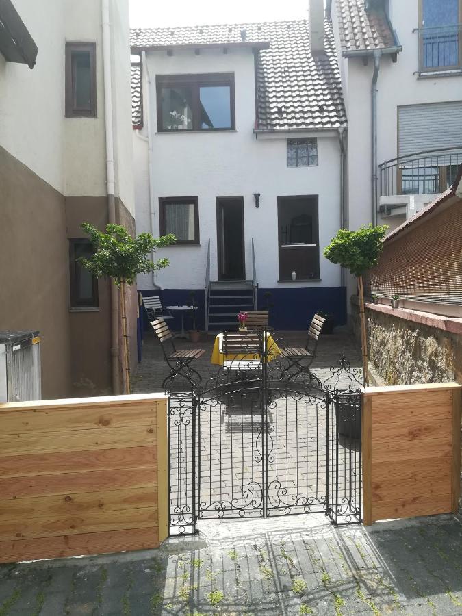 Haus Haas Zimmer&Fewo Apartment เลาดา-เคอนิกส์โฮเฟน ภายนอก รูปภาพ