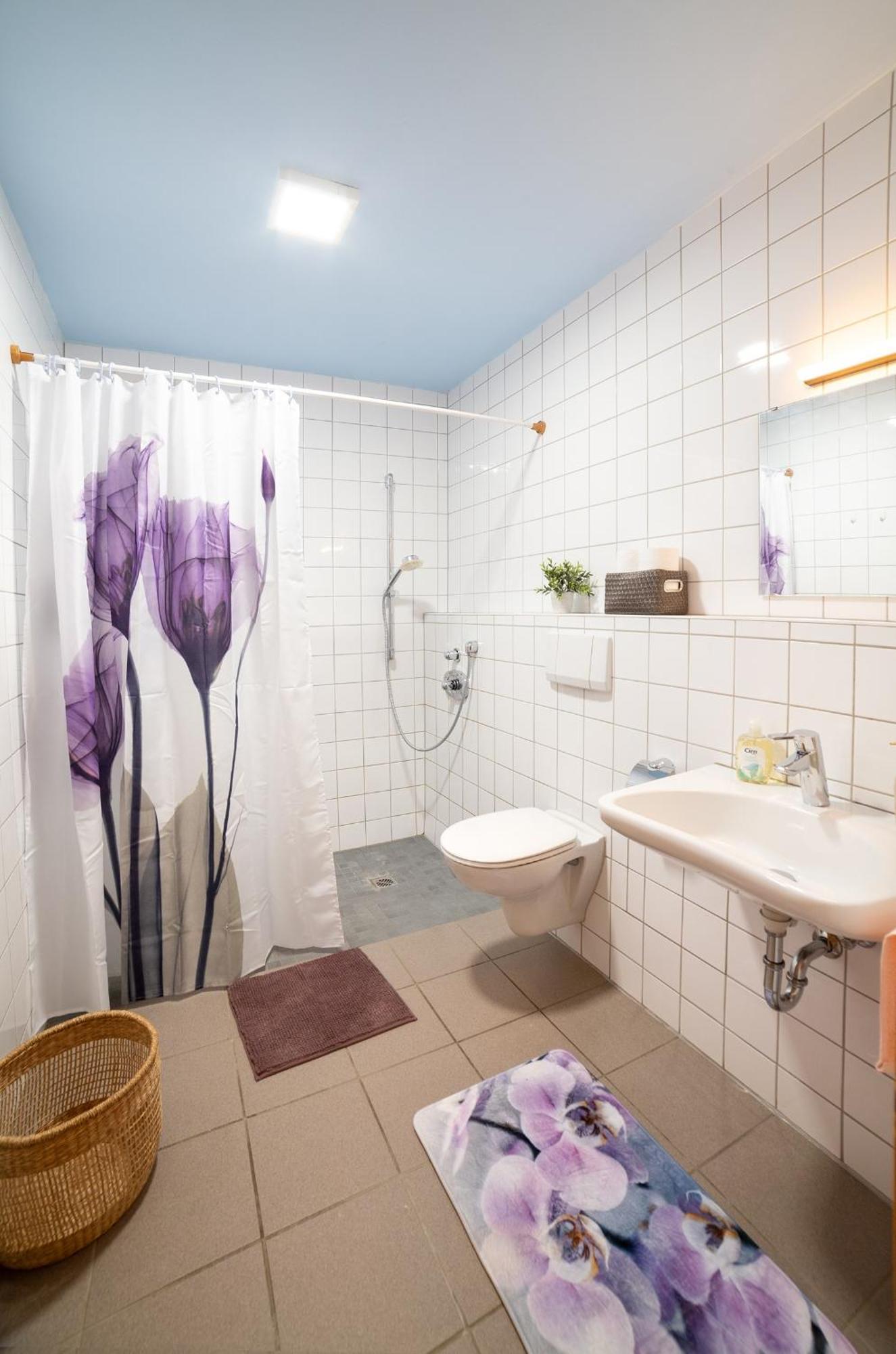 Haus Haas Zimmer&Fewo Apartment เลาดา-เคอนิกส์โฮเฟน ภายนอก รูปภาพ